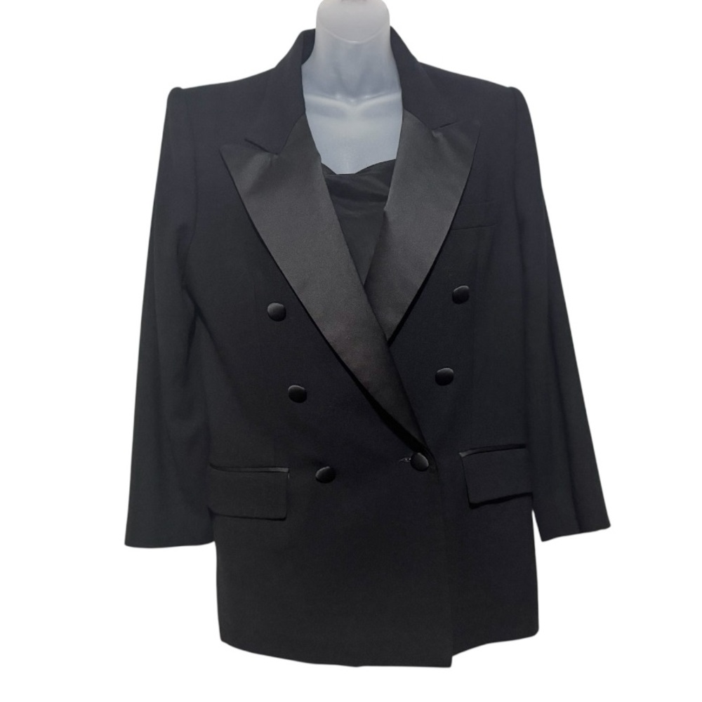 Elegant Vintage 3-Piece Black Tuxedo Set - Picture 3 of 12